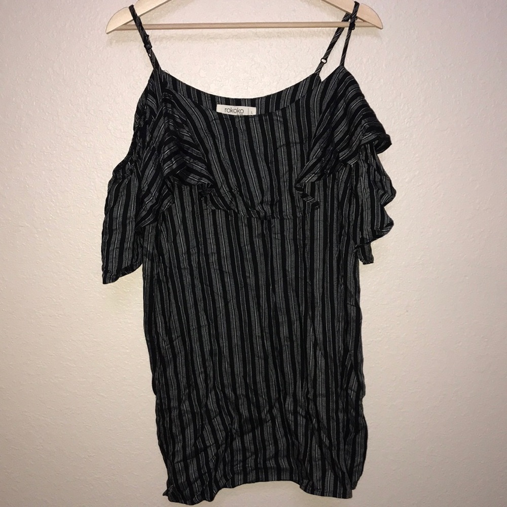 Black striped shoulder mini dress